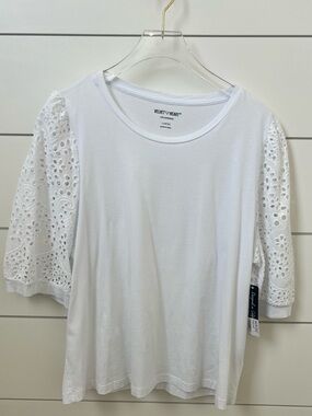 NWT Velvet Heart White Eyelet Sleeve Tee with Lace Detail